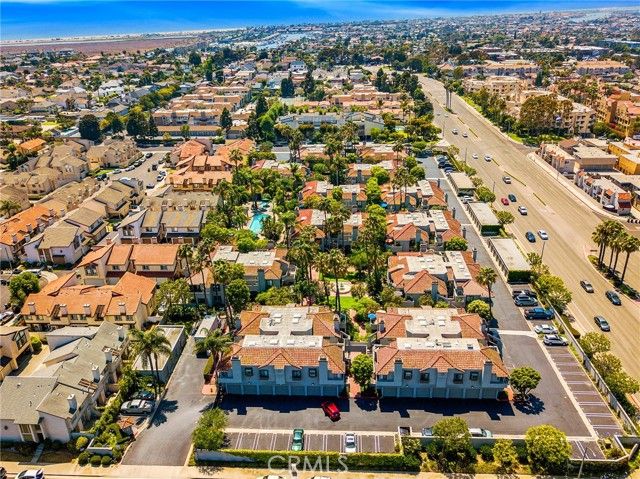 4782 Tiara Dr. 104, Huntington Beach, CA 92649