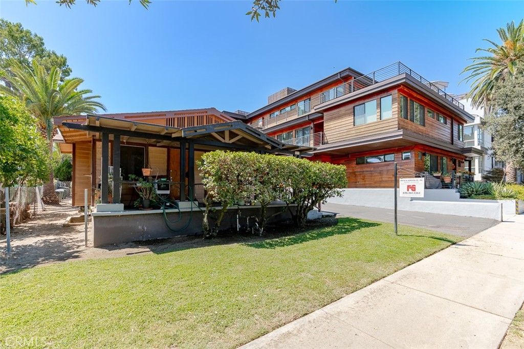 1056 1052 E VILLA Street, Pasadena, CA 91106