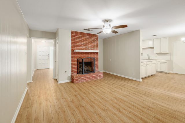 8609 Melshire DR, Austin, TX 78757