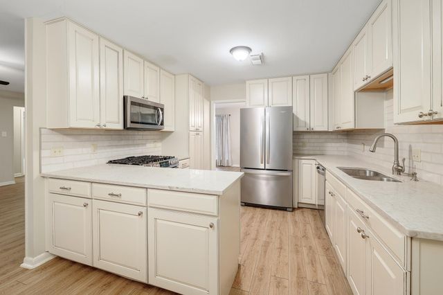 8609 Melshire DR, Austin, TX 78757