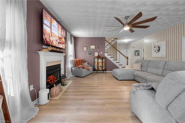 422 Berndale DR, Chesapeake, VA 23322