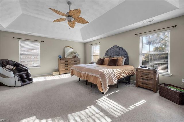 422 Berndale DR, Chesapeake, VA 23322