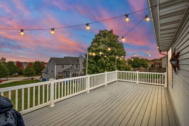 300 W 126th Place, Crown Point, IN 46307