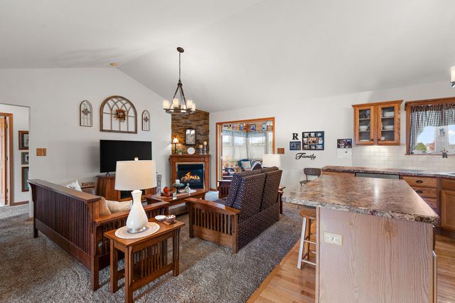 300 W 126th Place, Crown Point, IN 46307