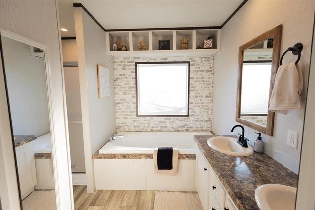 108 Blue Cedar Circle, Shawnee, OK 74804