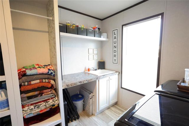 108 Blue Cedar Circle, Shawnee, OK 74804