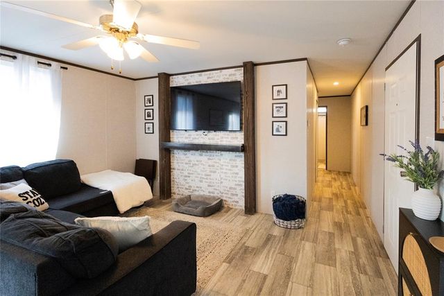 108 Blue Cedar Circle, Shawnee, OK 74804