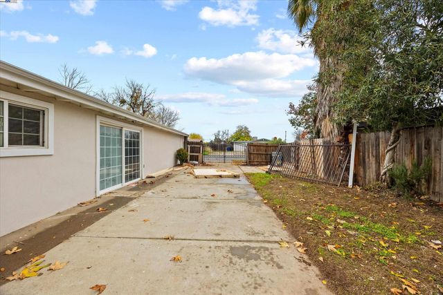7941 Andora Way, Sacramento, CA 95824