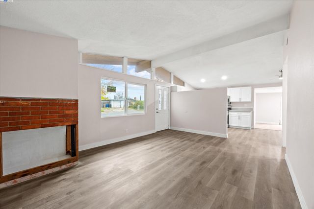 7941 Andora Way, Sacramento, CA 95824