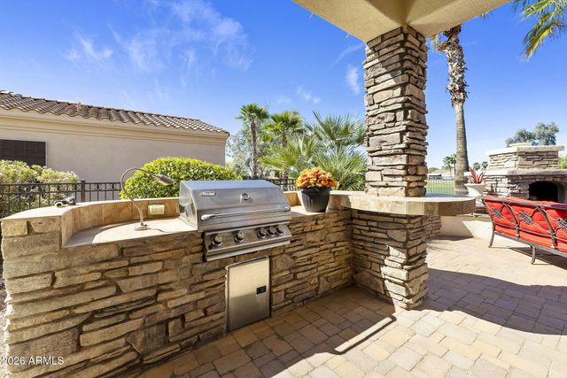 22926 N DE LA GUERRA Court, Sun City West, AZ 85375