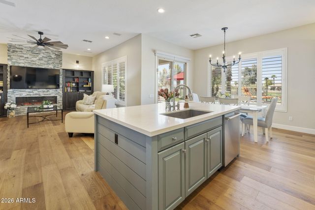 22926 N DE LA GUERRA Court, Sun City West, AZ 85375