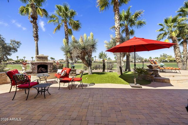 22926 N DE LA GUERRA Court, Sun City West, AZ 85375