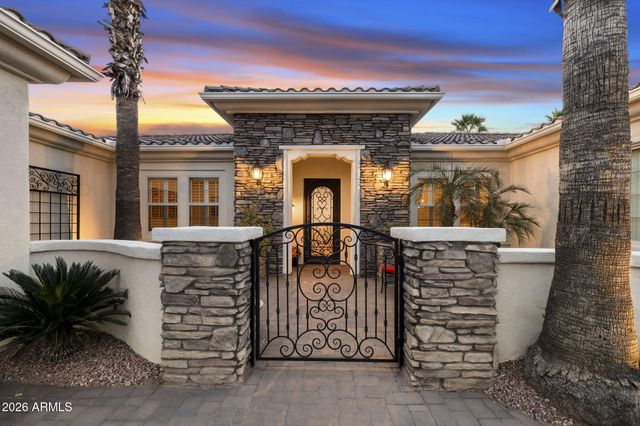 22926 N DE LA GUERRA Court, Sun City West, AZ 85375