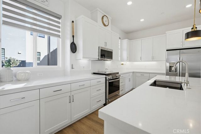 104 Restore, Irvine, CA 92618