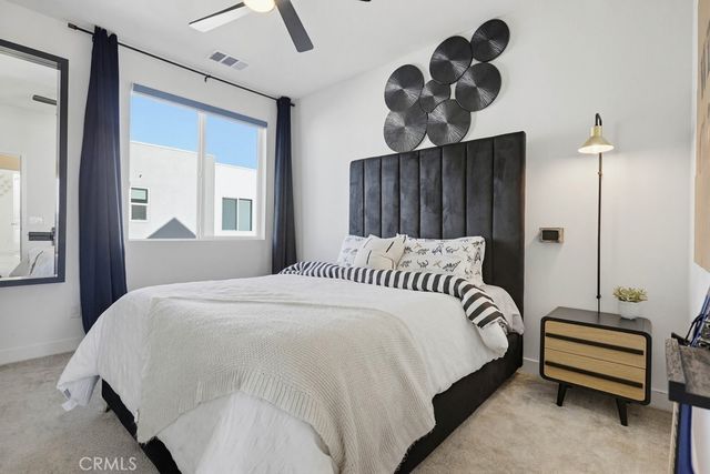 104 Restore, Irvine, CA 92618