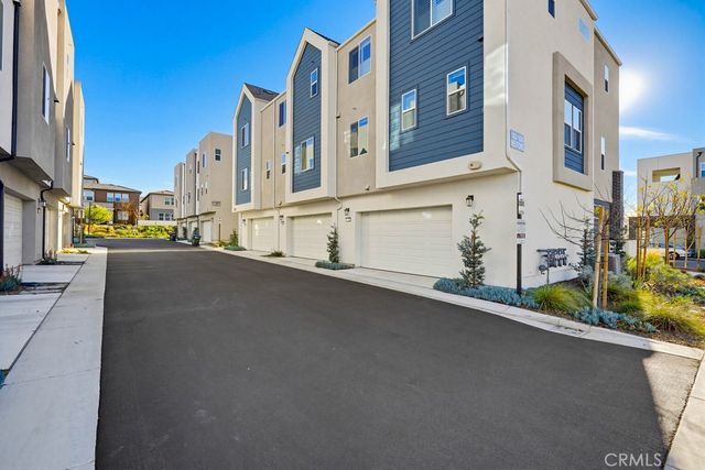 104 Restore, Irvine, CA 92618