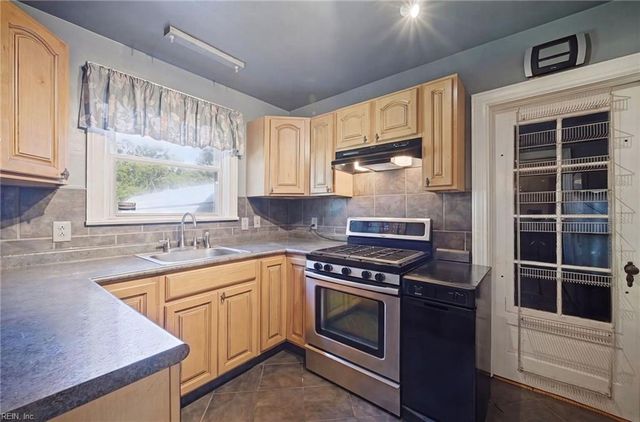 3823 Wake CIR, Norfolk, VA 23513