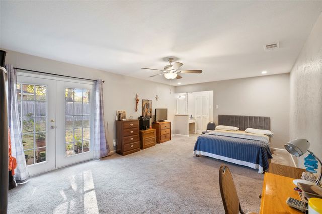 710 Waynelee Drive, Lancaster, TX 75146