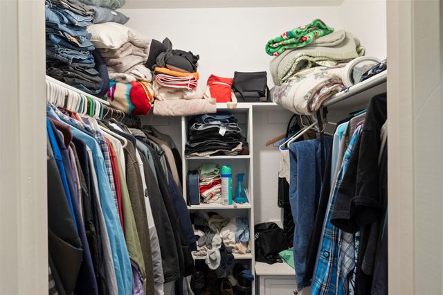 710 Waynelee Drive, Lancaster, TX 75146