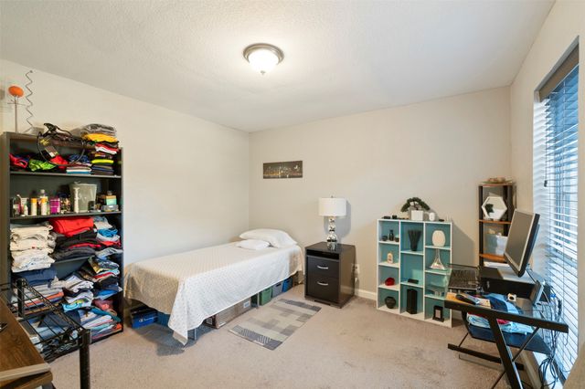 710 Waynelee Drive, Lancaster, TX 75146