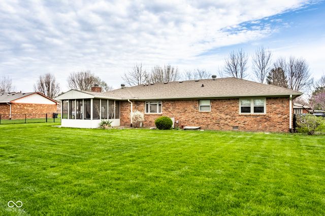 705 Green Meadow Drive, Greenwood, IN 46143