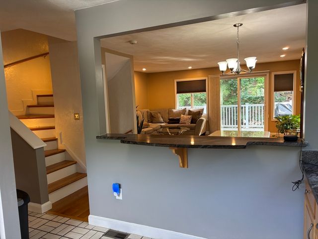 701 Sherwood Forrest Lane 701, Saugus, MA 01906