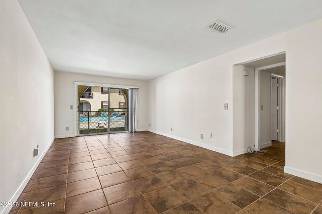1735 EL CAMINO Road 2, Jacksonville, FL 32216