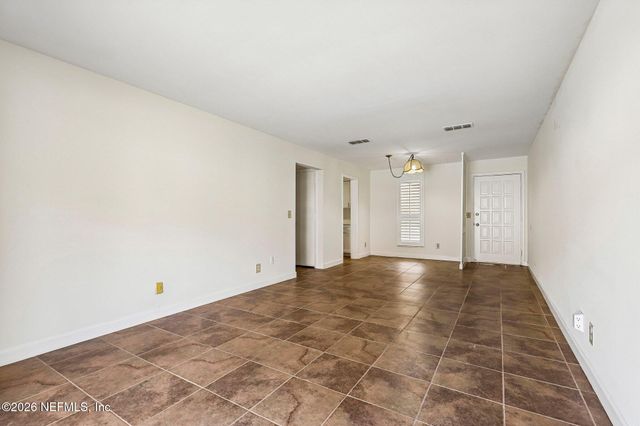 1735 EL CAMINO Road 2, Jacksonville, FL 32216