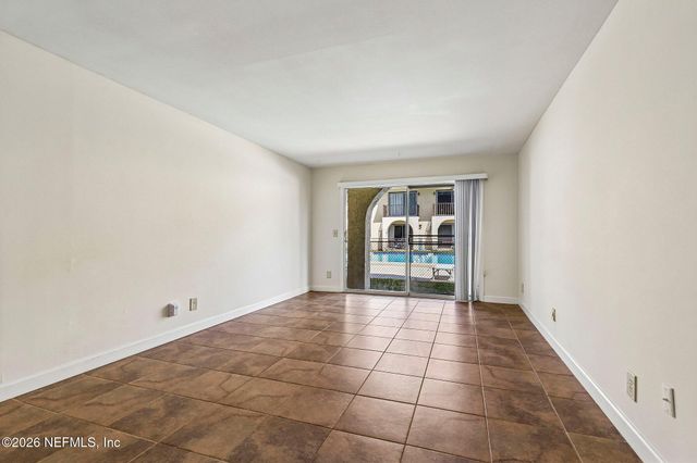 1735 EL CAMINO Road 2, Jacksonville, FL 32216