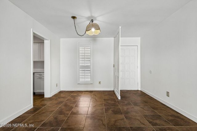1735 EL CAMINO Road 2, Jacksonville, FL 32216