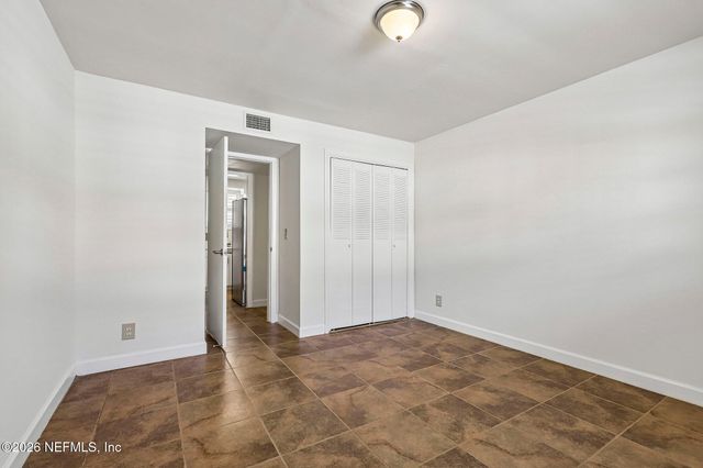 1735 EL CAMINO Road 2, Jacksonville, FL 32216