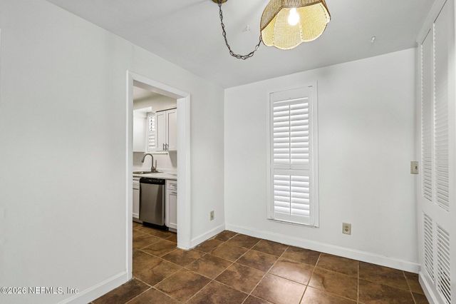 1735 EL CAMINO Road 2, Jacksonville, FL 32216