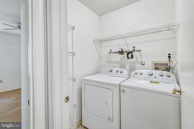 30 KELLY DR, Deptford, NJ 08096