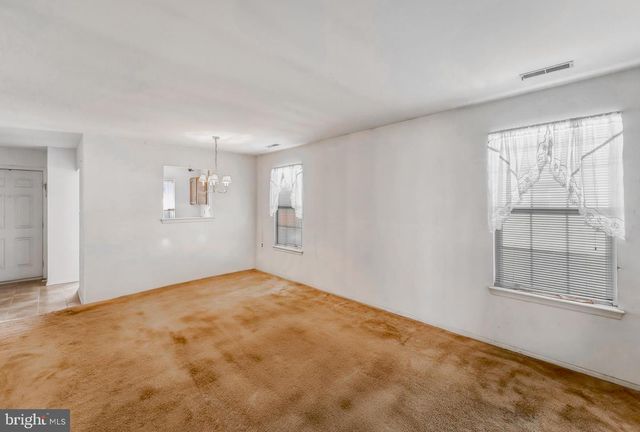 30 KELLY DR, Deptford, NJ 08096