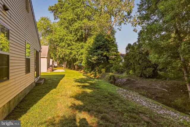 30 KELLY DR, Deptford, NJ 08096