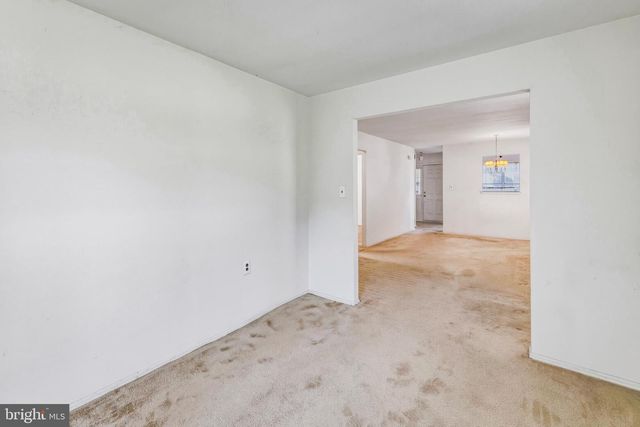 30 KELLY DR, Deptford, NJ 08096