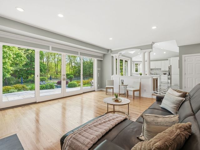 59 William St, Andover, MA 01810