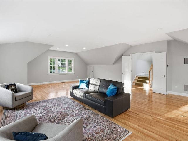 59 William St, Andover, MA 01810
