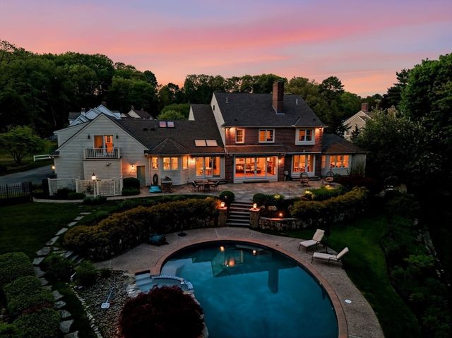 59 William St, Andover, MA 01810