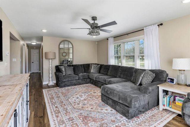 3063 Lynn Drive, Franklin, OH 45005