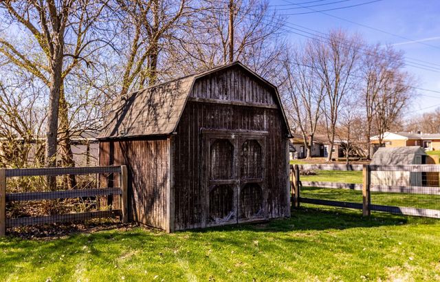 3063 Lynn Drive, Franklin, OH 45005