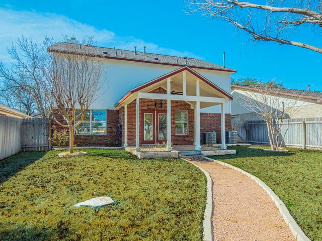 1810 Summer Rain DR, Cedar Park, TX 78613