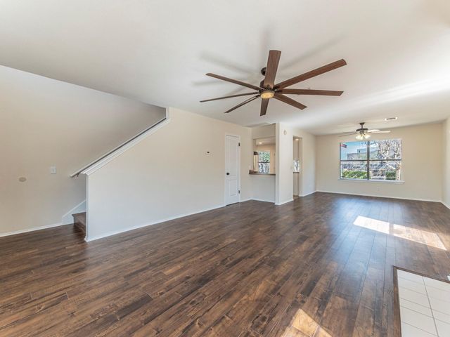 1810 Summer Rain DR, Cedar Park, TX 78613