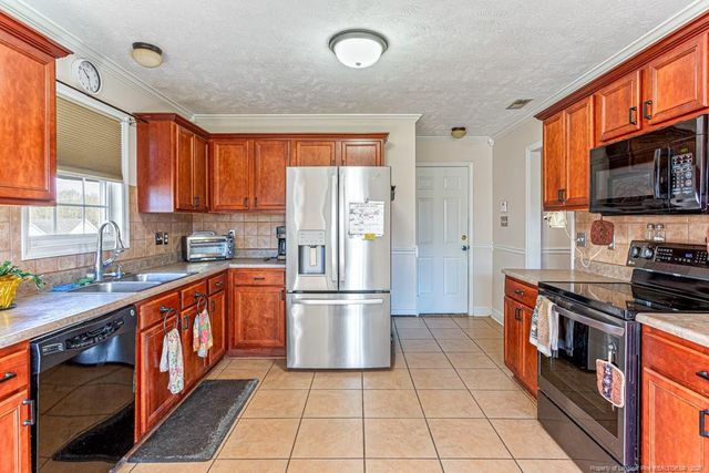 201 Walden Green Drive, Raeford, NC 28376