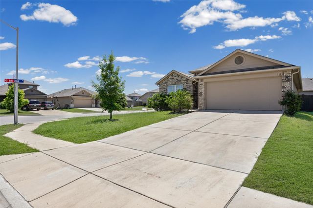 111 Hess DR, Kyle, TX 78640