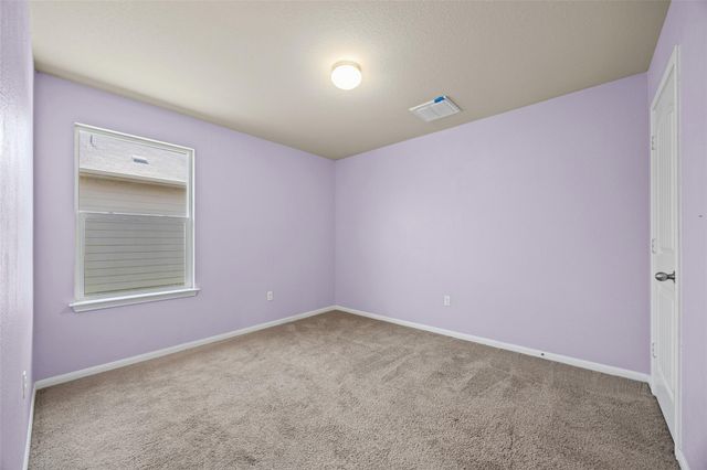111 Hess DR, Kyle, TX 78640