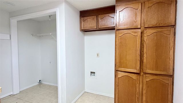 5815 Timbercrest Drive, Arlington, TX 76017