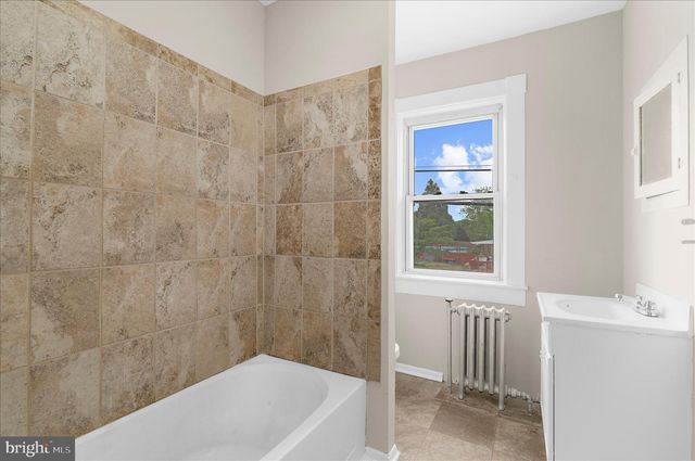 17 2ND AVE, Baltimore, MD 21225