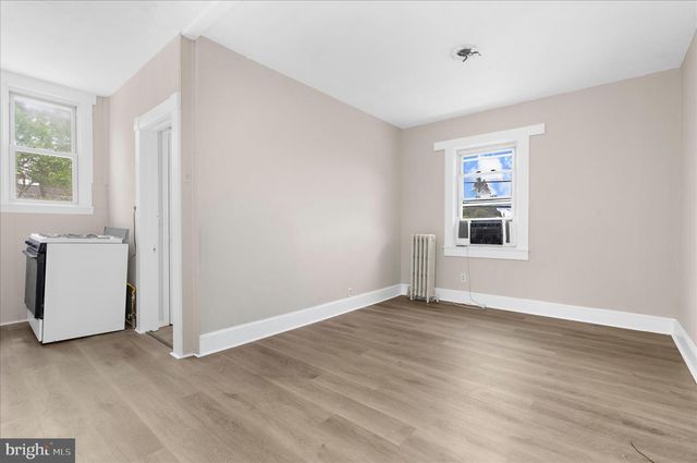 17 2ND AVE, Baltimore, MD 21225