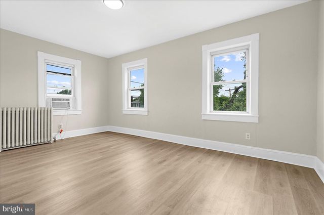 17 2ND AVE, Baltimore, MD 21225